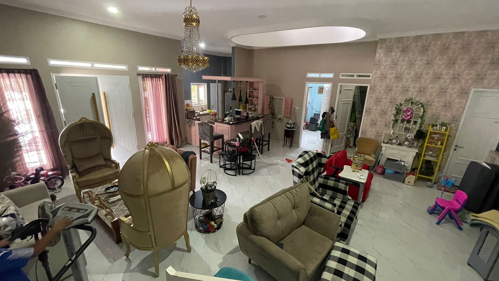 Rumah Hitung Tanah Area Cipete