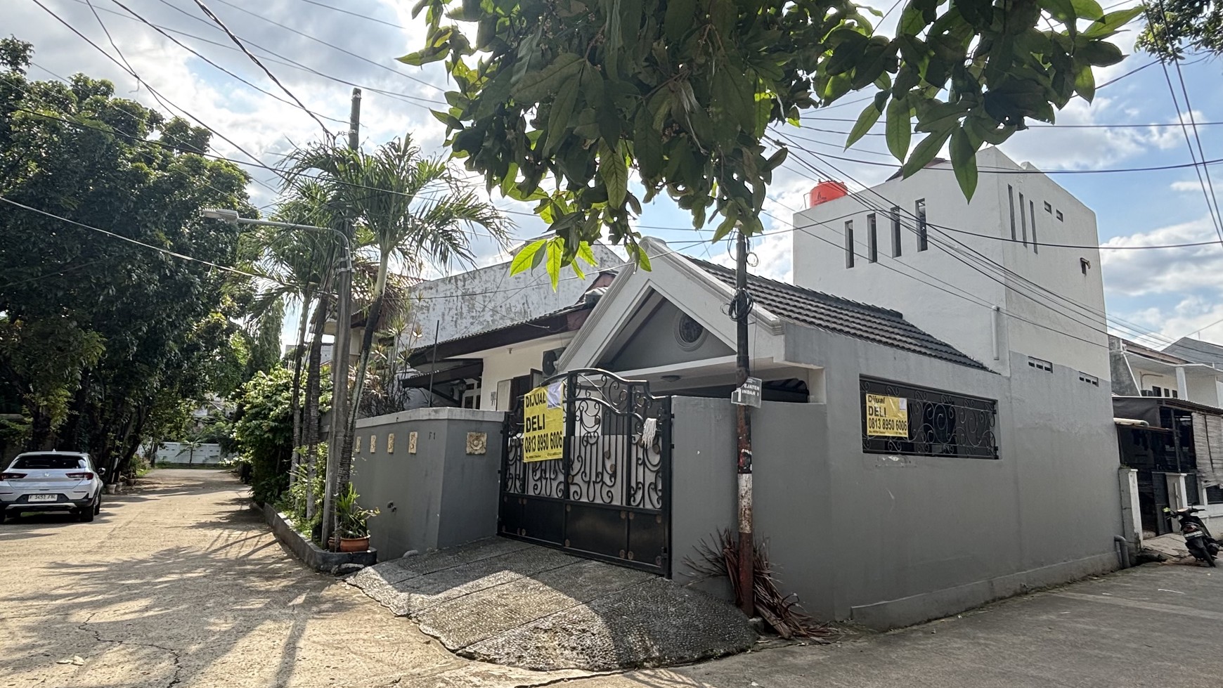 Rumah Hitung Tanah Area Cipete