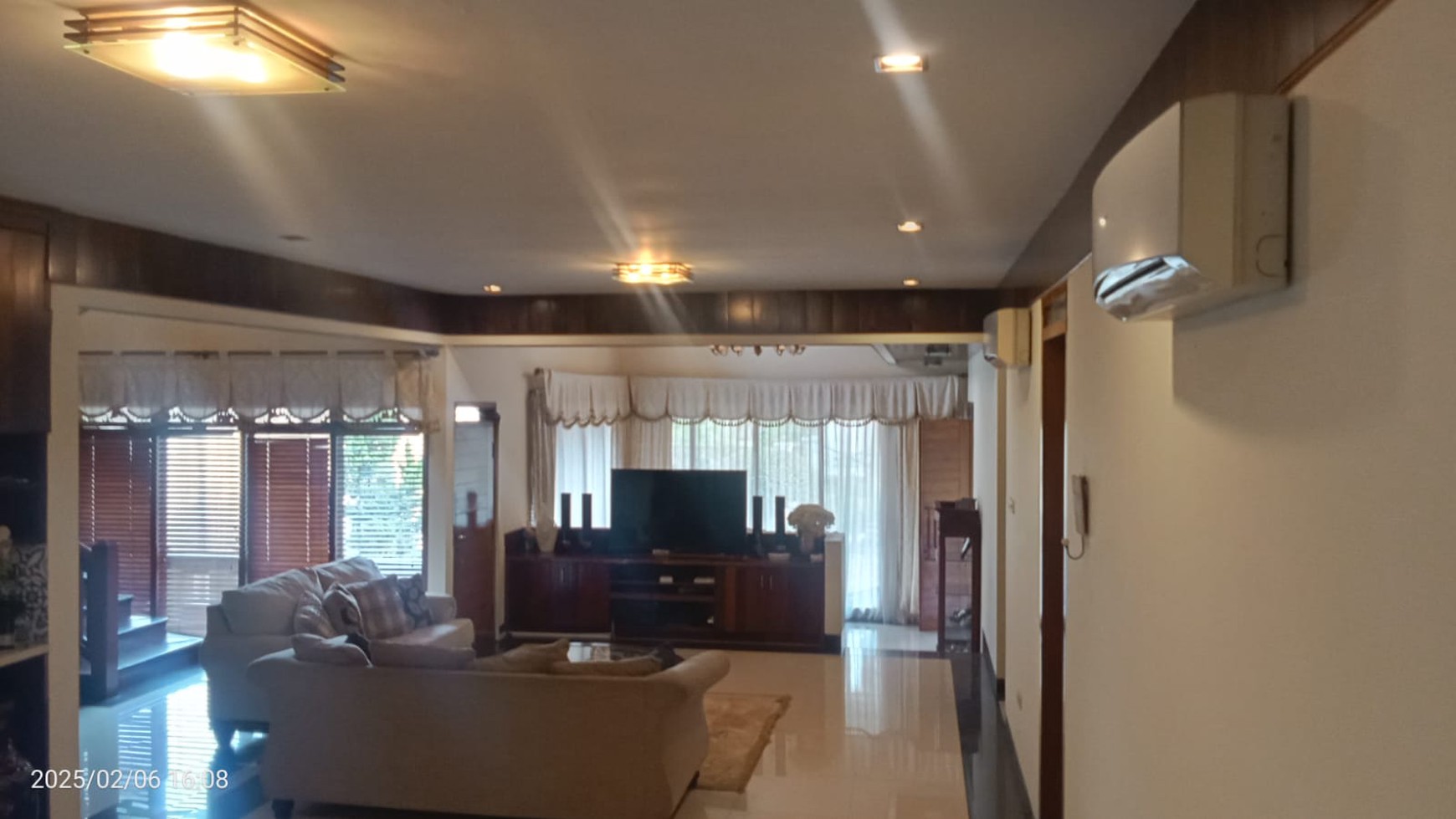 RUMAH DISEWA JALAN MARGASATWA JAKARTA SELATAN