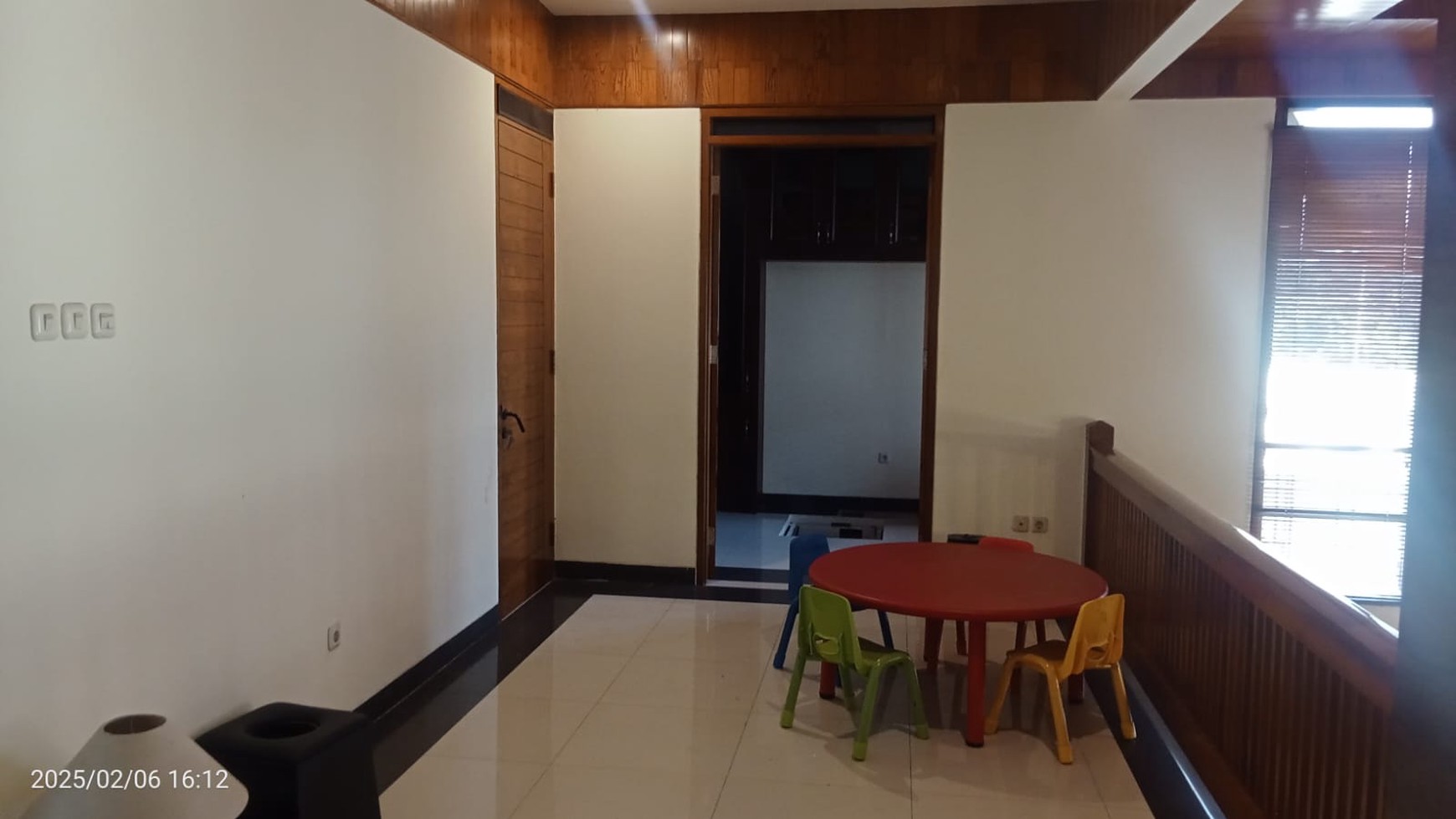 RUMAH DISEWA JALAN MARGASATWA JAKARTA SELATAN