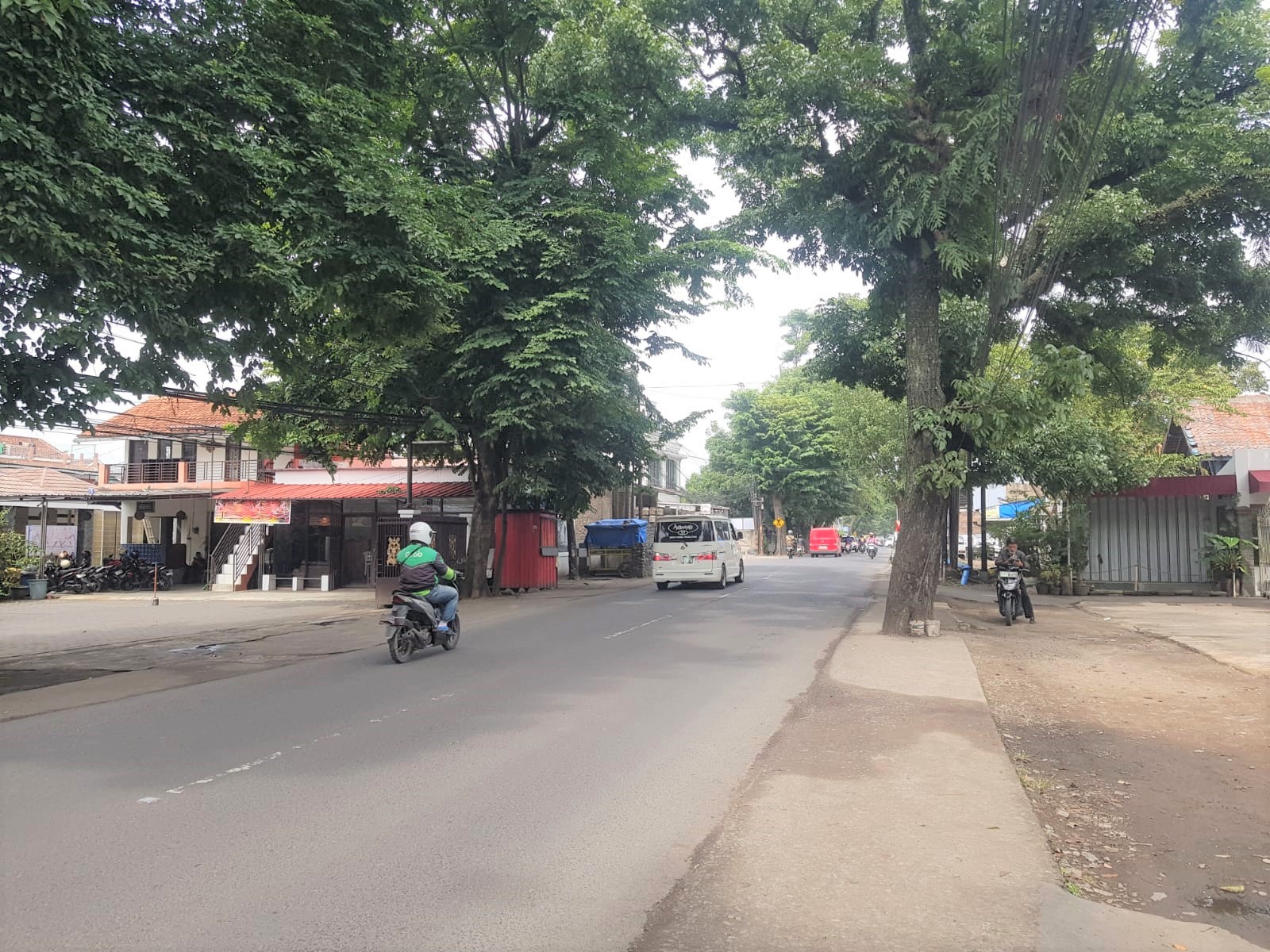 Gedung Serbaguna dan Rumah Singgah di Margacinta Bandung