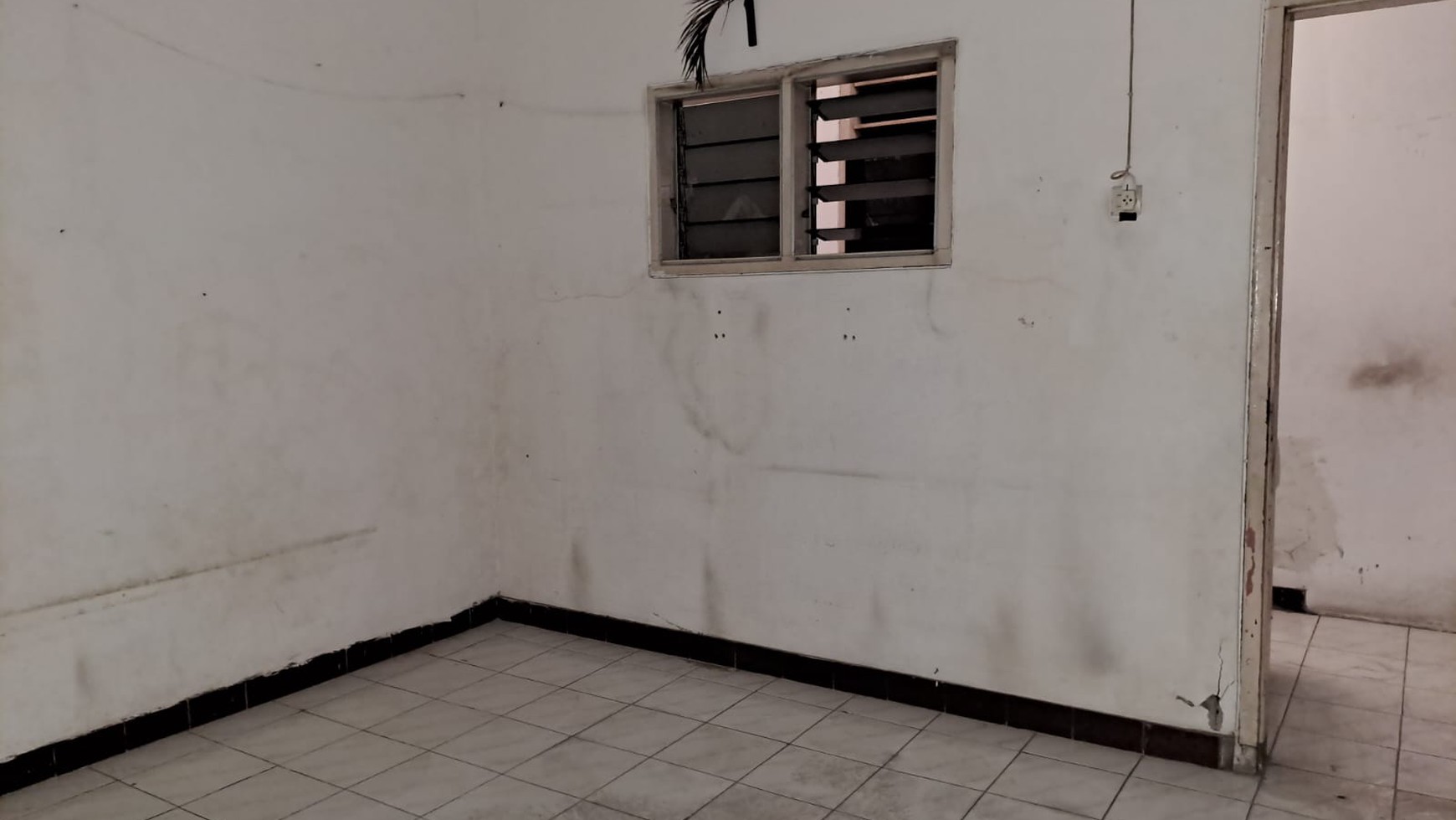 Rumah Darmo Indah Selatan Surabaya Barat