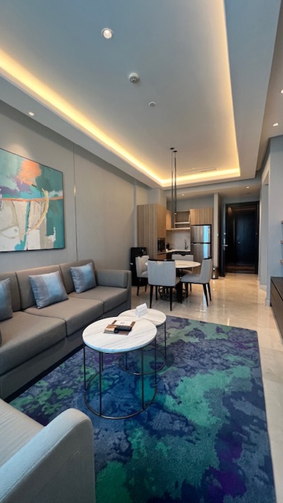 For Rent: 1BR Apartment at the luxurious Intercontinental Pondok Indah Residence