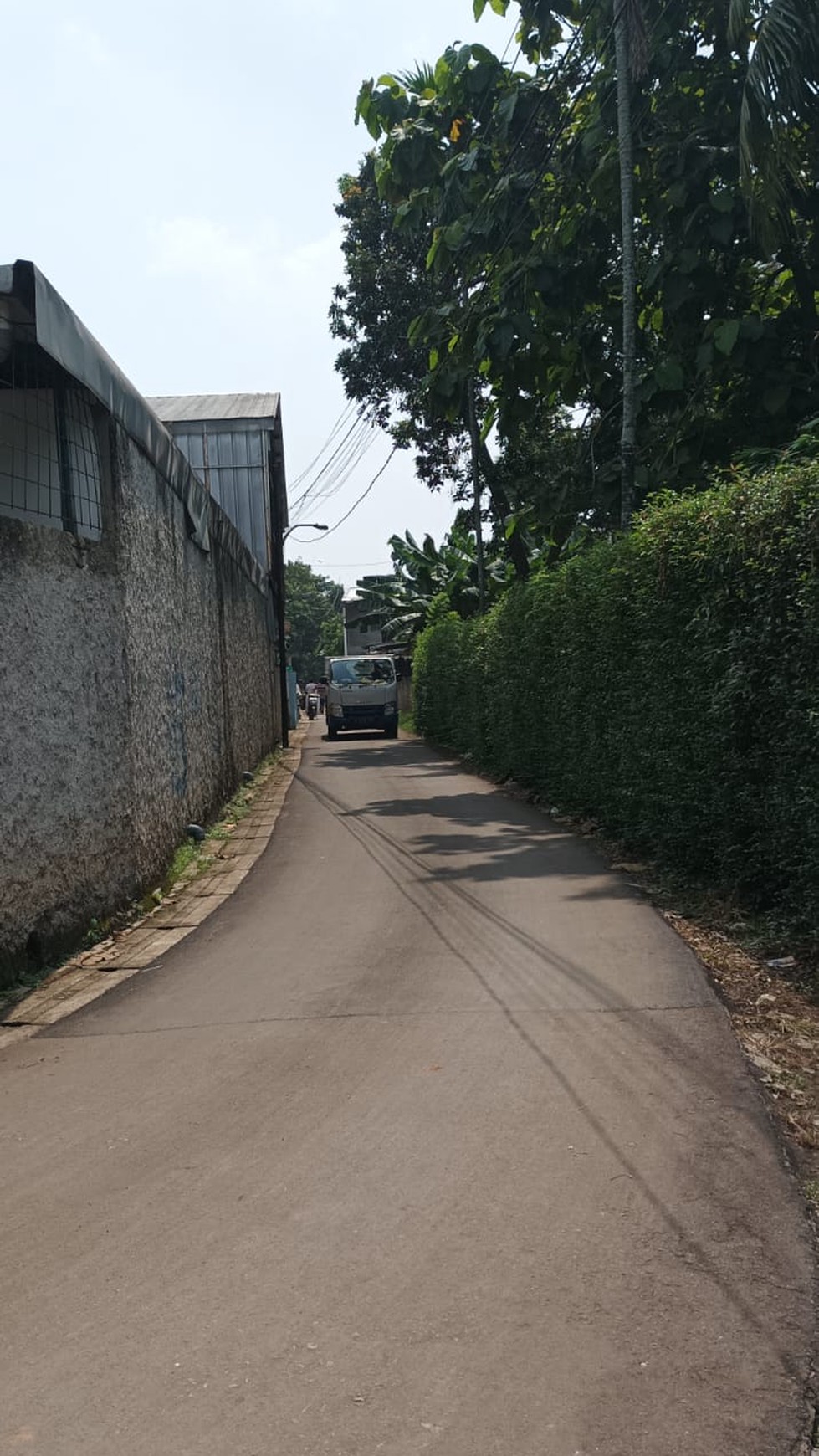 Kavling OK ada rumah bagus siap bangun dekat UNPAM 2,lokasi strategis di Buaran,Serpong Tangsel.
