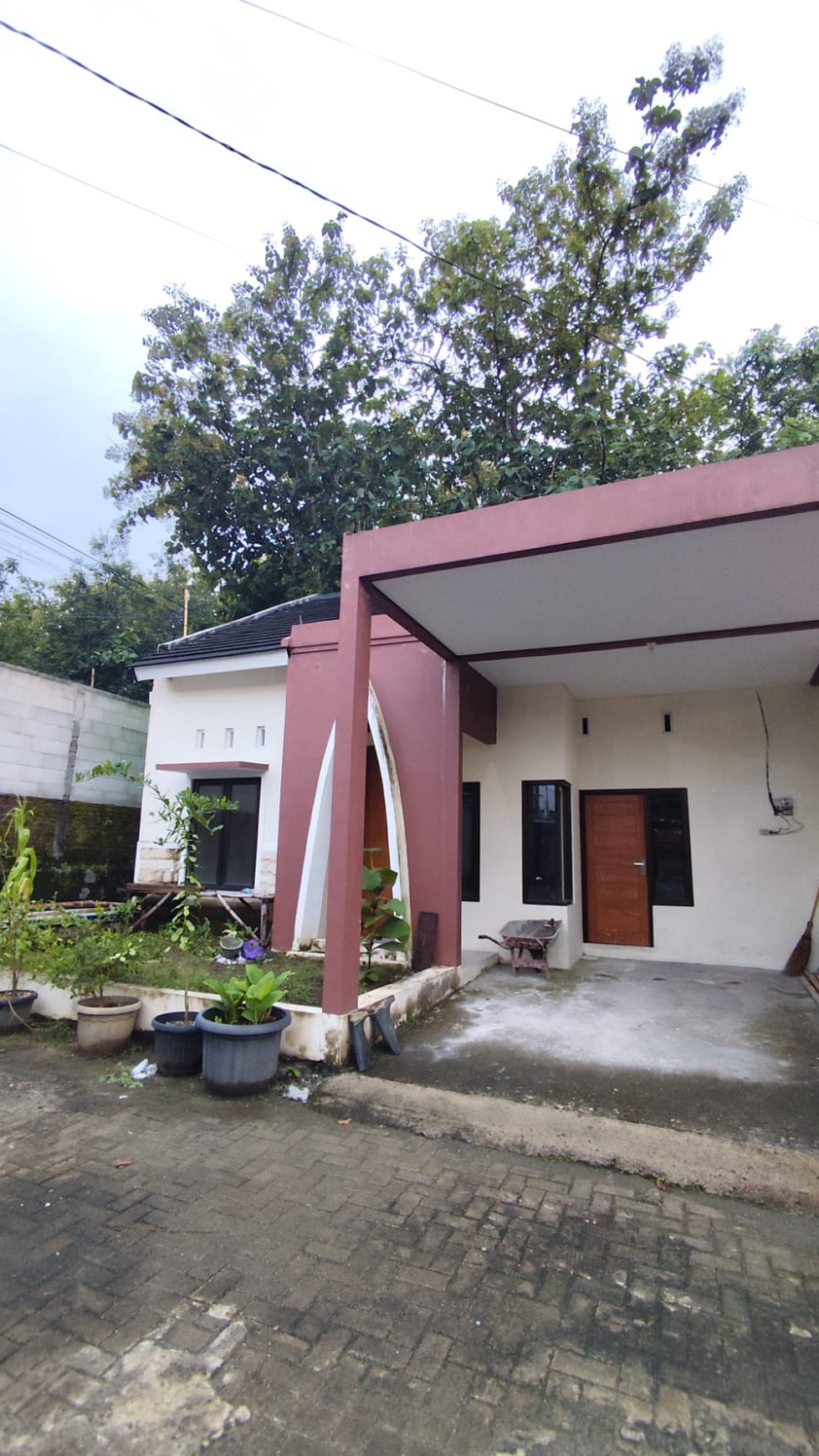 Rumah Dalam Perum Green Tasneem Bangunjiwo Kasihan Bantul