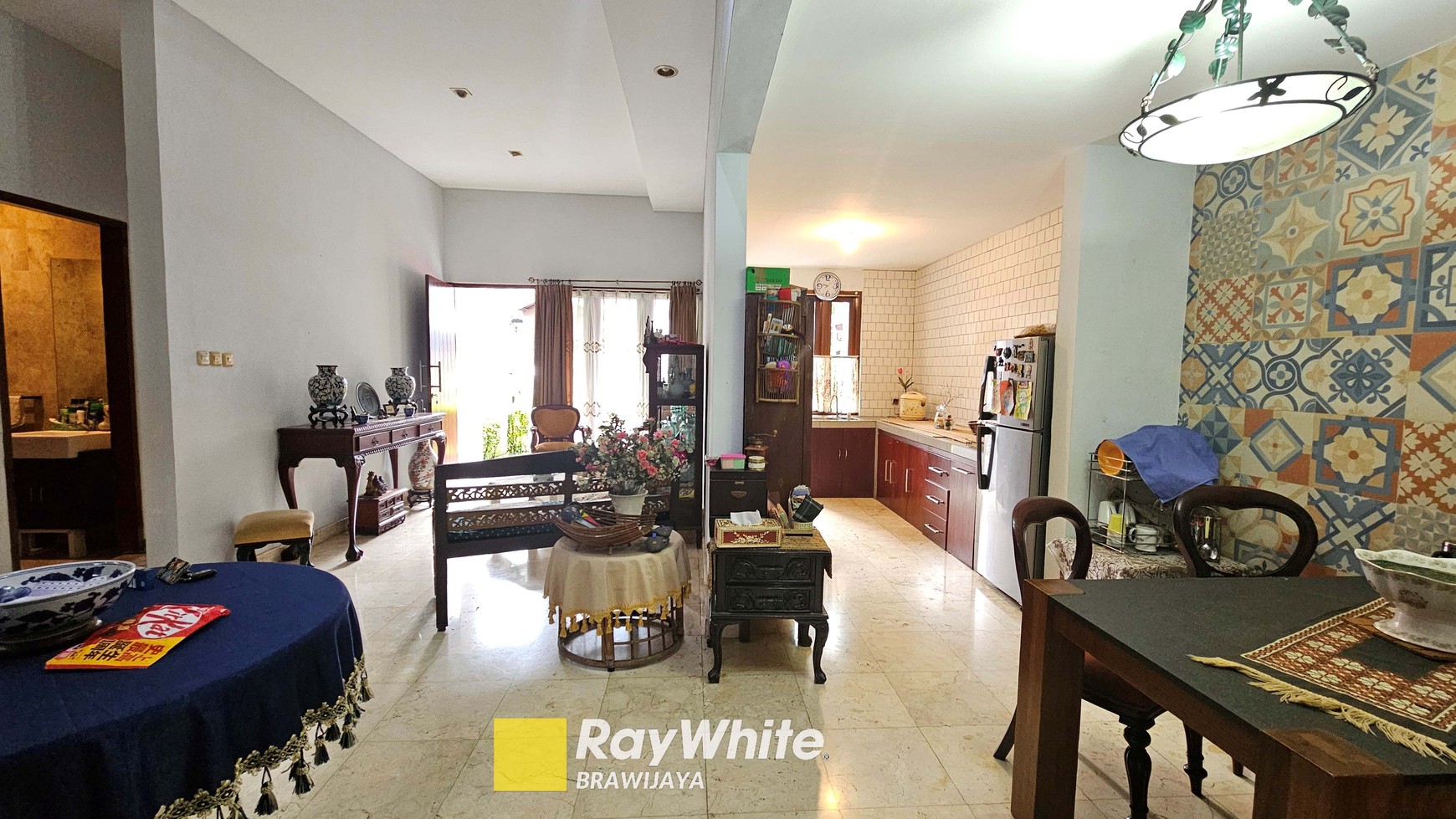 Rumah di Komp Lebak Bulus Indah, Lebak Bulus, layak huni, dekat MRT