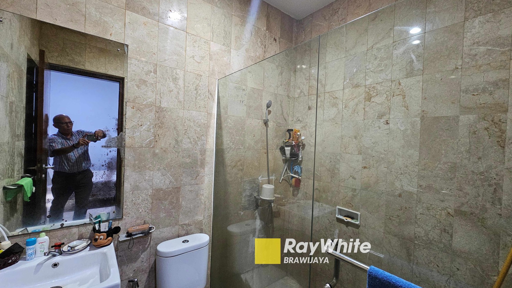 Rumah di Komp Lebak Bulus Indah, Lebak Bulus, layak huni, dekat MRT