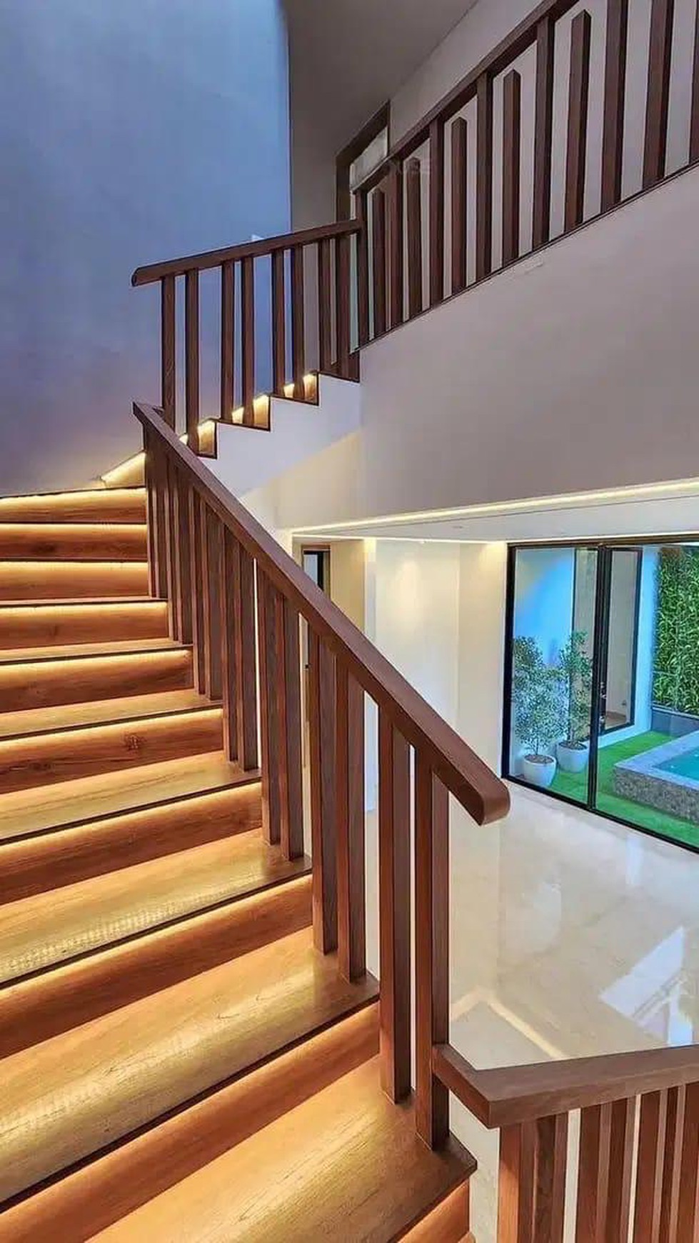Rumah Bagus, Luxury dengan Private Swimming Pool di Pondok Indah