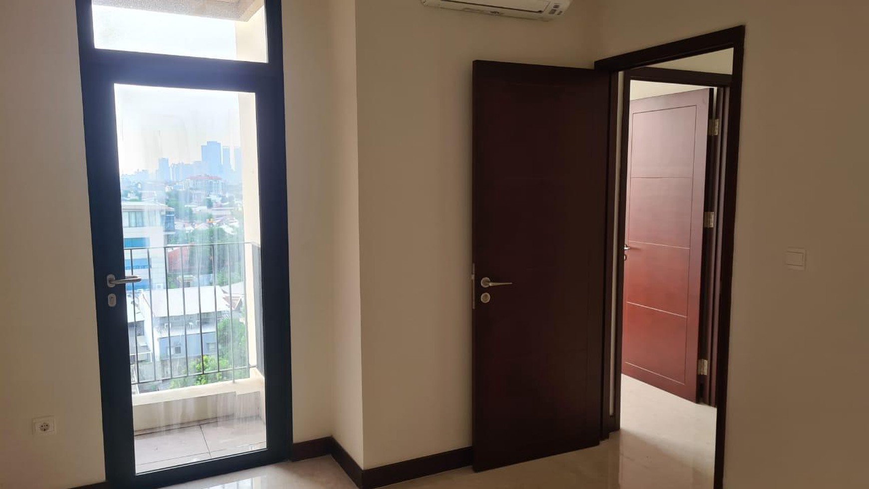 Di jual Apartement di Jl Permata Hijau Suites Grogol Utara Kebayoran Lama Jakarta Selatan