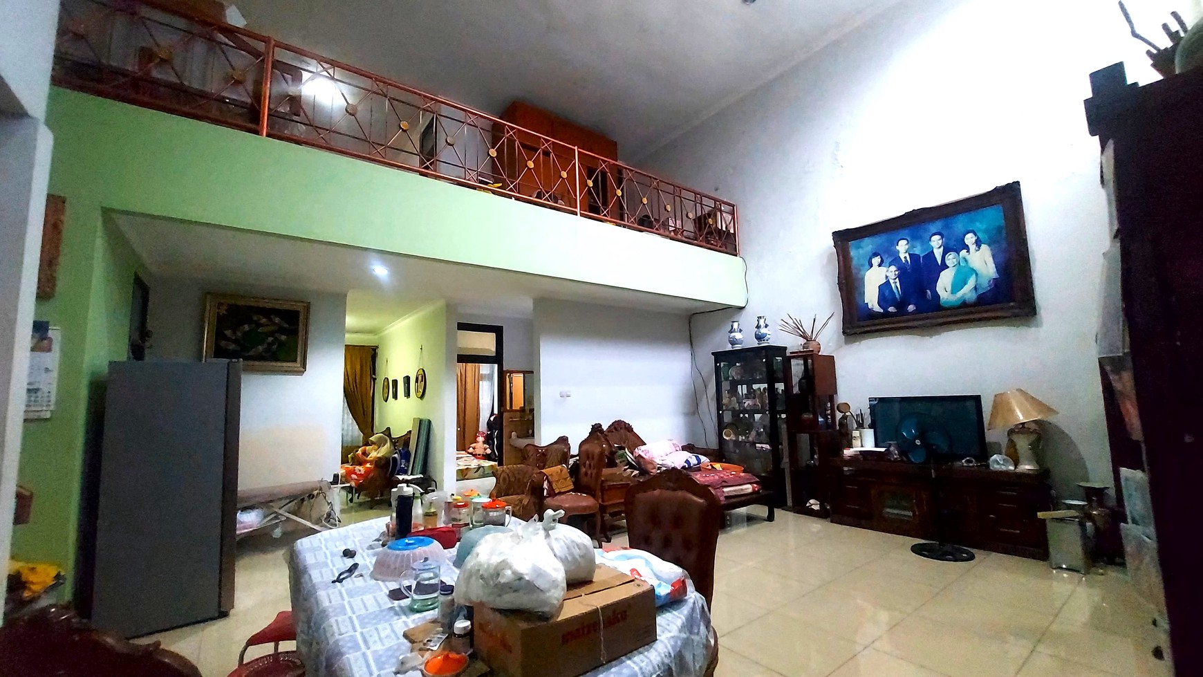 Dijual Rumah Bagus dan Nyaman di Komplek Mega Cinere