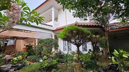 Rumah Mewah di Villa Delima, Lebak Bulus, Jakarta Selatan 