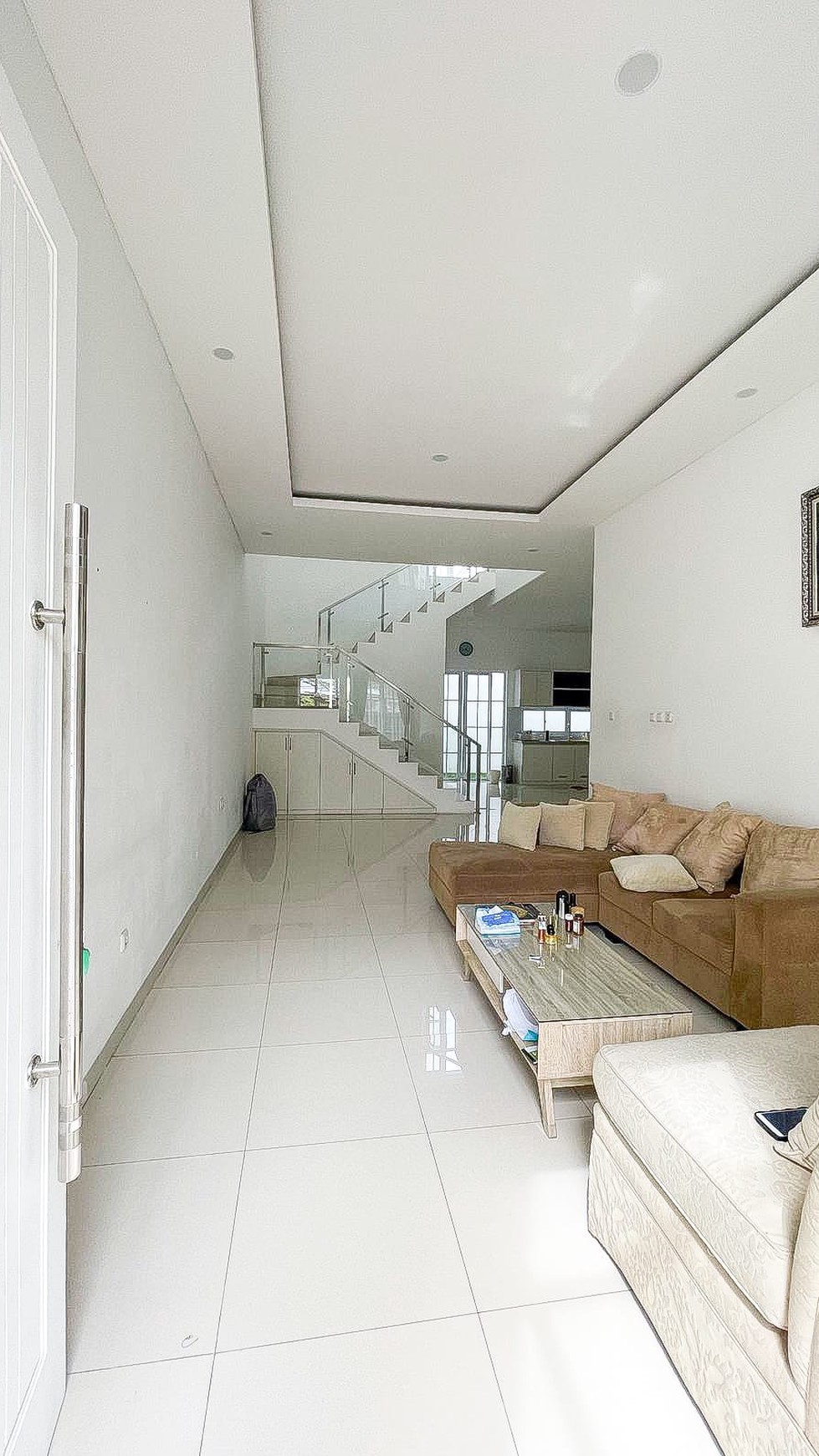 Dijual Rumah Siap Huni dengan Interior Mewah Modern @Pondok Aren