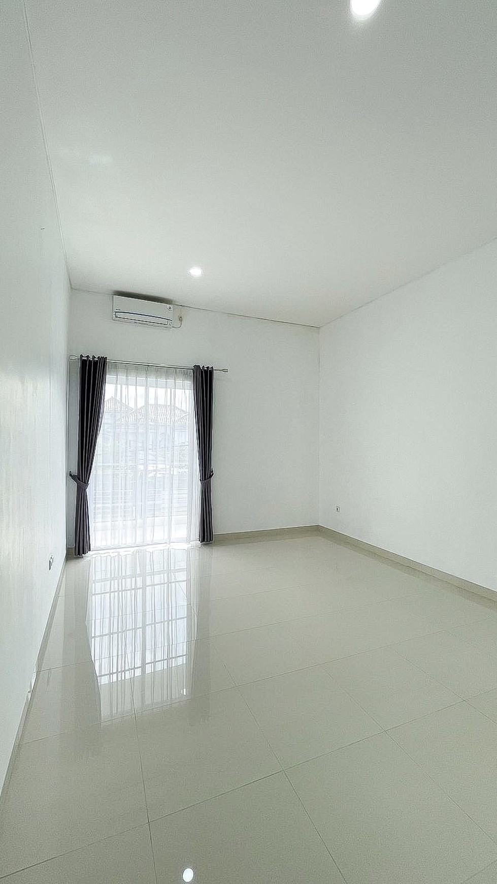 Dijual Rumah Siap Huni dengan Interior Mewah Modern @Pondok Aren