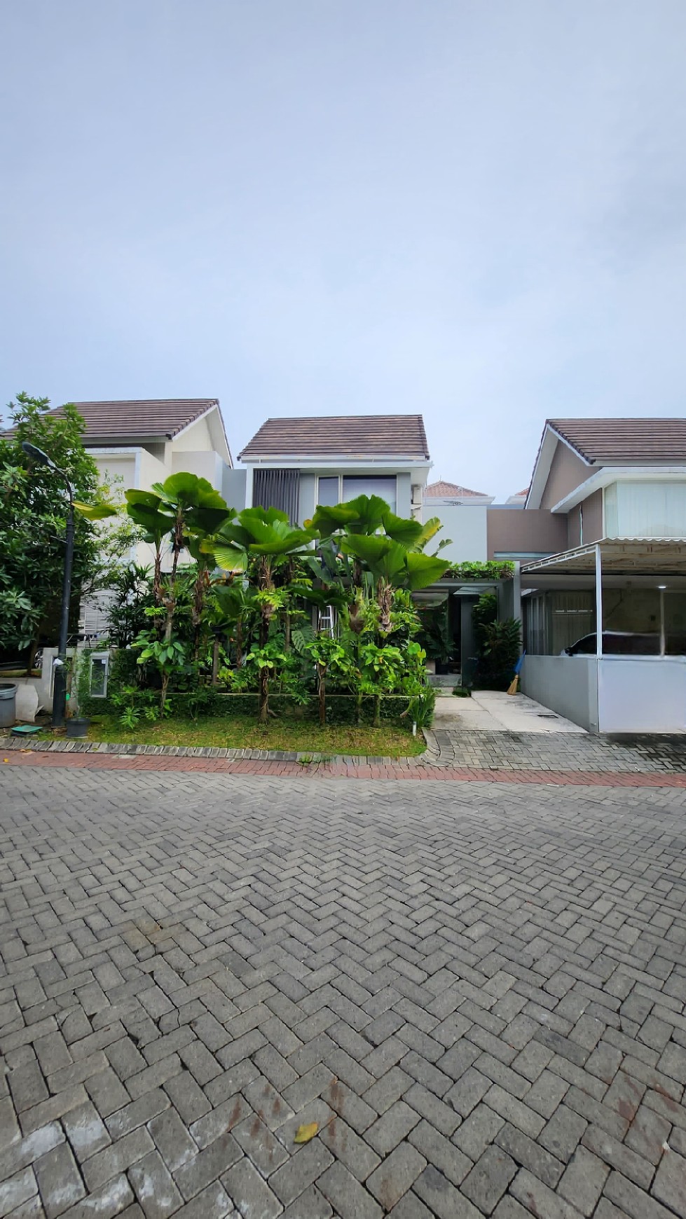 Dijual Rumah Royal Park Citraland Surabaya - Lokasi Terdepan Dekat Sekolah Ciputra, SIS, GWalk , UNESA 