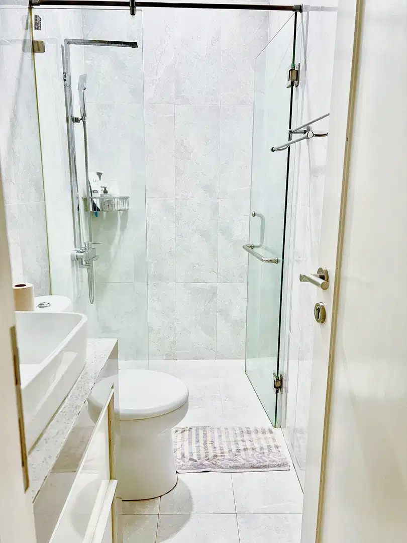 Flash Sale. Rumah bagus Sutera Leora, Alam Sutera