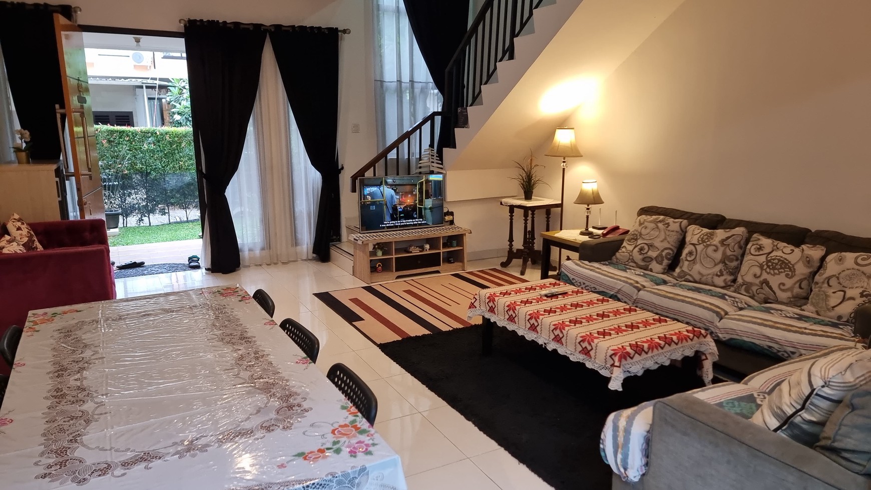 Rumah Hitung Tanah Area Cipete