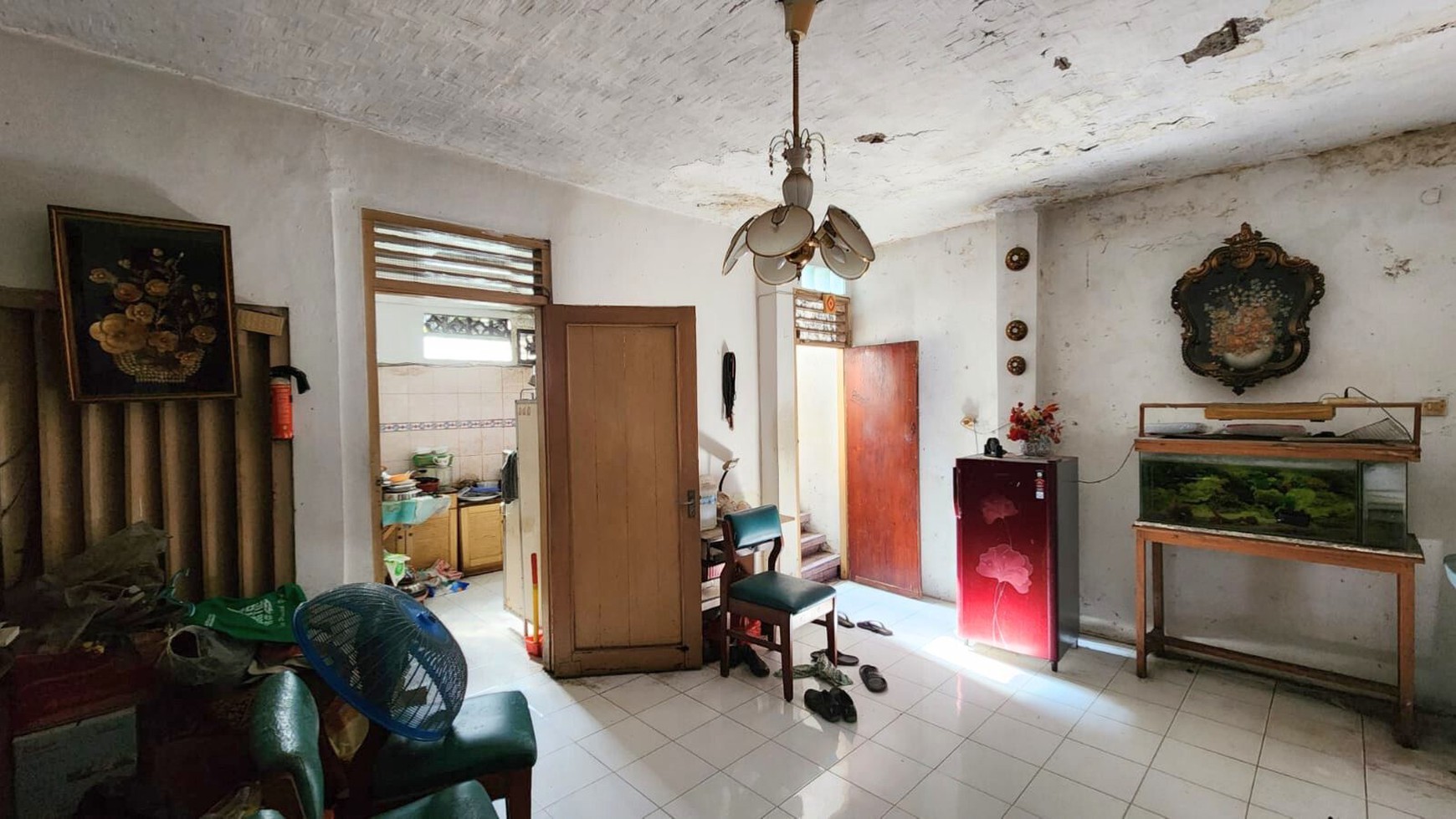 Rumah Hitung Tanah Area Cipete