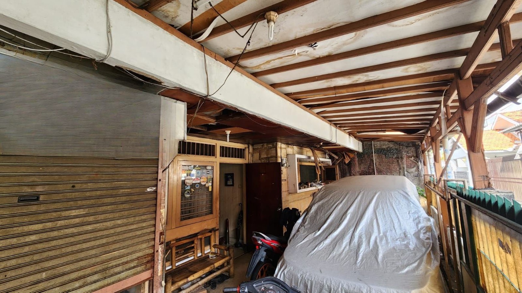 Rumah Hitung Tanah Area Cipete