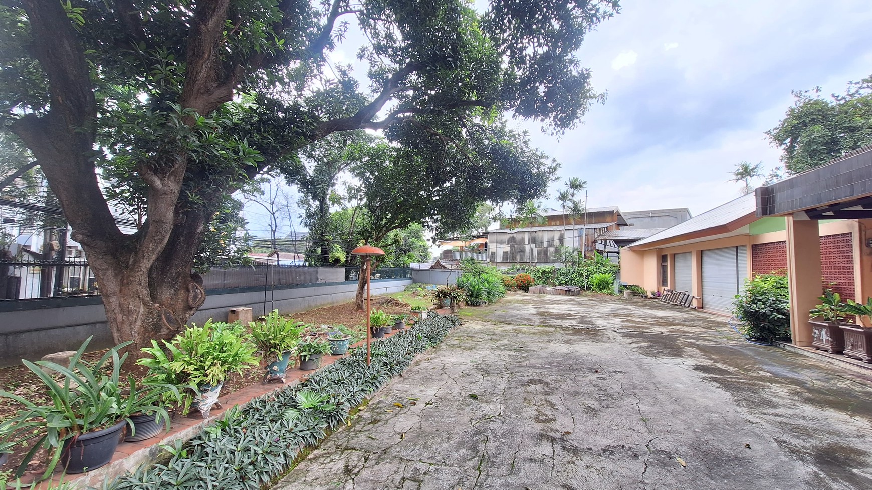 Dijual 2 Rumah di Siaga Raya Luas Harga NJOP Cocok utk Town Houses