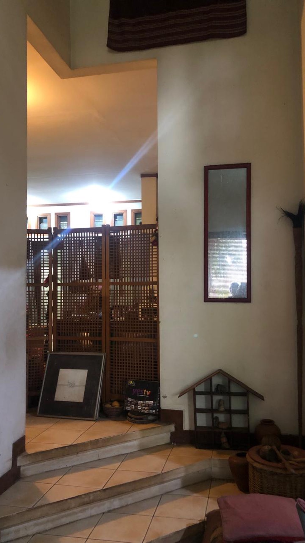 Rumah 2 lantai, Asri dalam Sektor Bintaro Jaya.