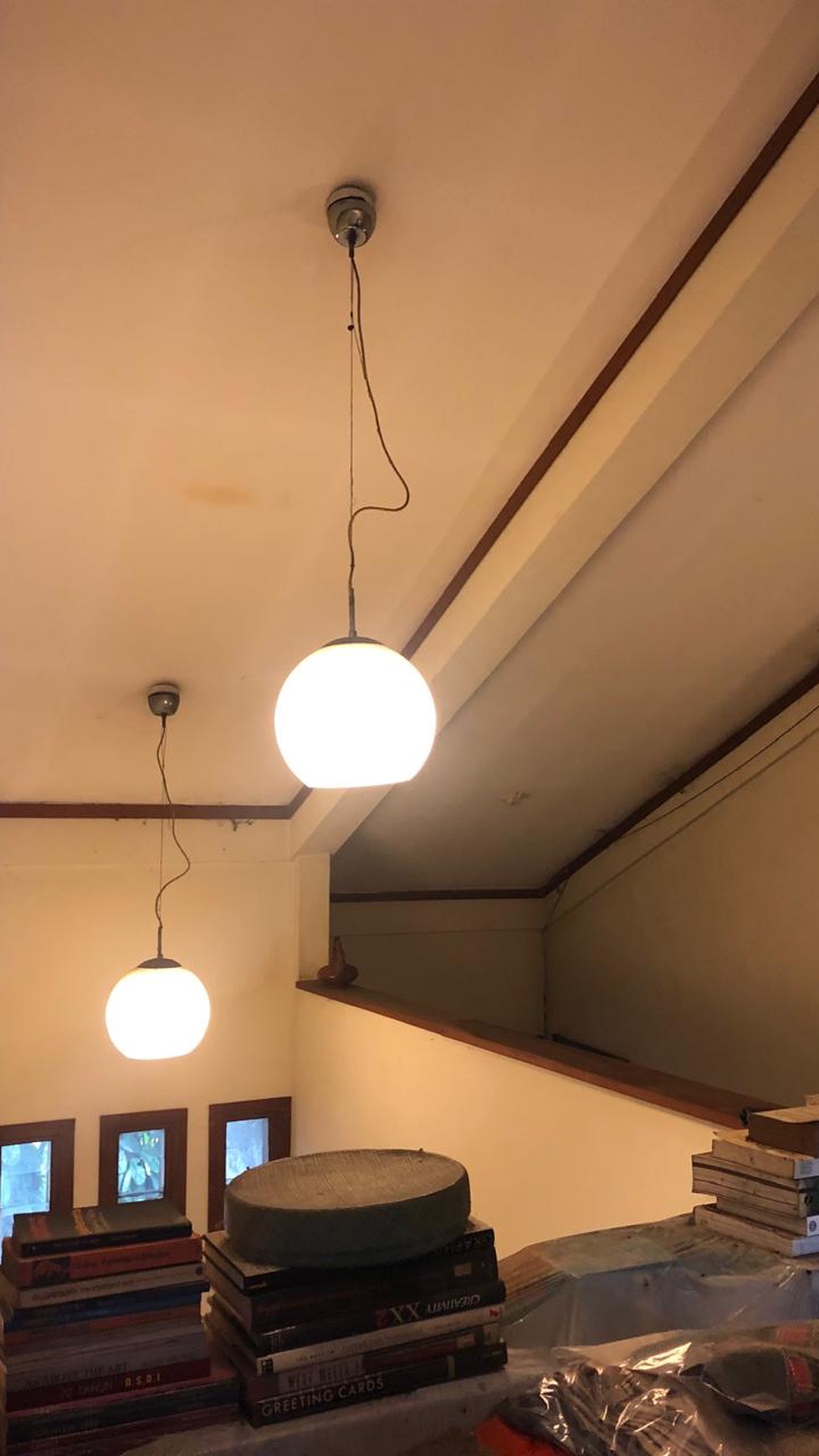 Rumah 2 lantai, Asri dalam Sektor Bintaro Jaya.