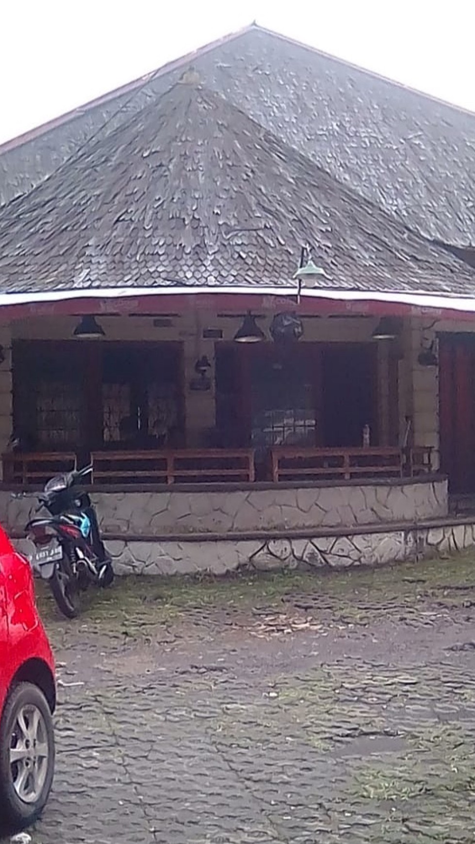 Dijual Rumah Musik Harry Roesli 2 lantai, di Bandung