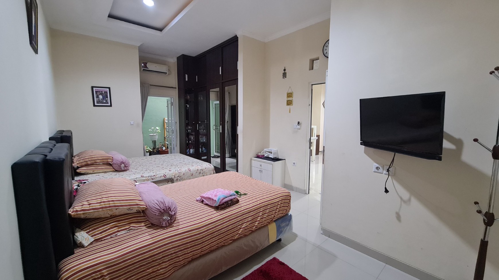 DiJUAL Cepat Rumah Semi Furnished Siap Huni di Malaka Jaya Duren Sawit Jakarta Timur