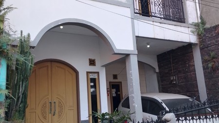 RUMAH MEWAH NYAMAN DI CIMAHI SELATAN