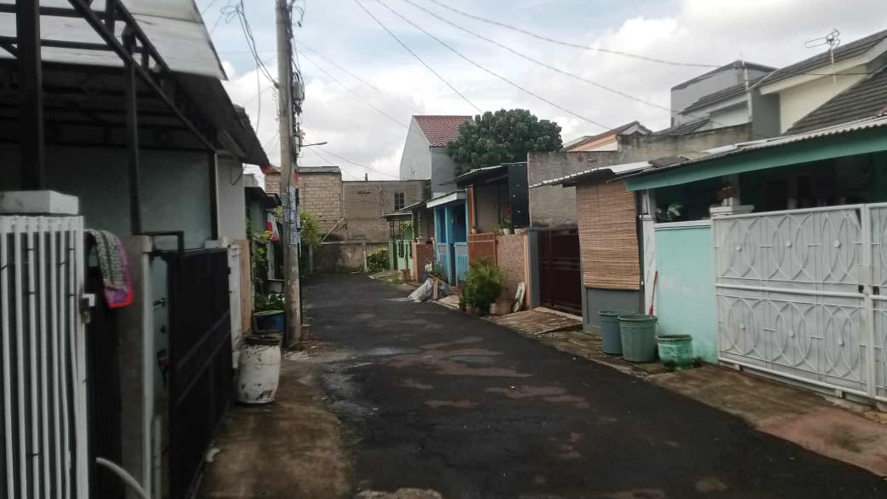Termurah Rumah minimalist di Pondok Benda Tangerang Selatan