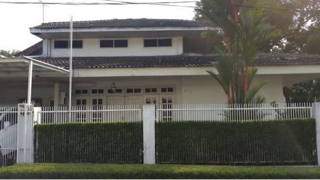 Rumah Siap Huni dengan Hunian Nyaman Luas dan Asri di Pamulang