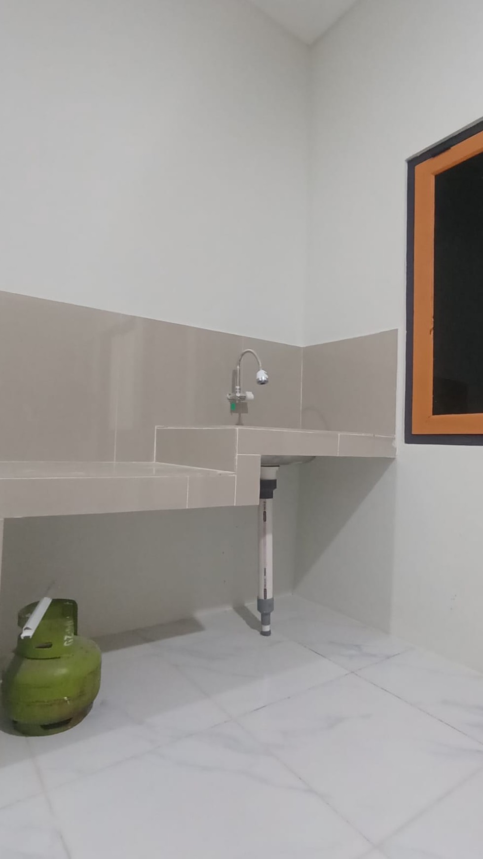 Rumah Kost Kost di Medang Lestari Gading Serpong Full Terisi