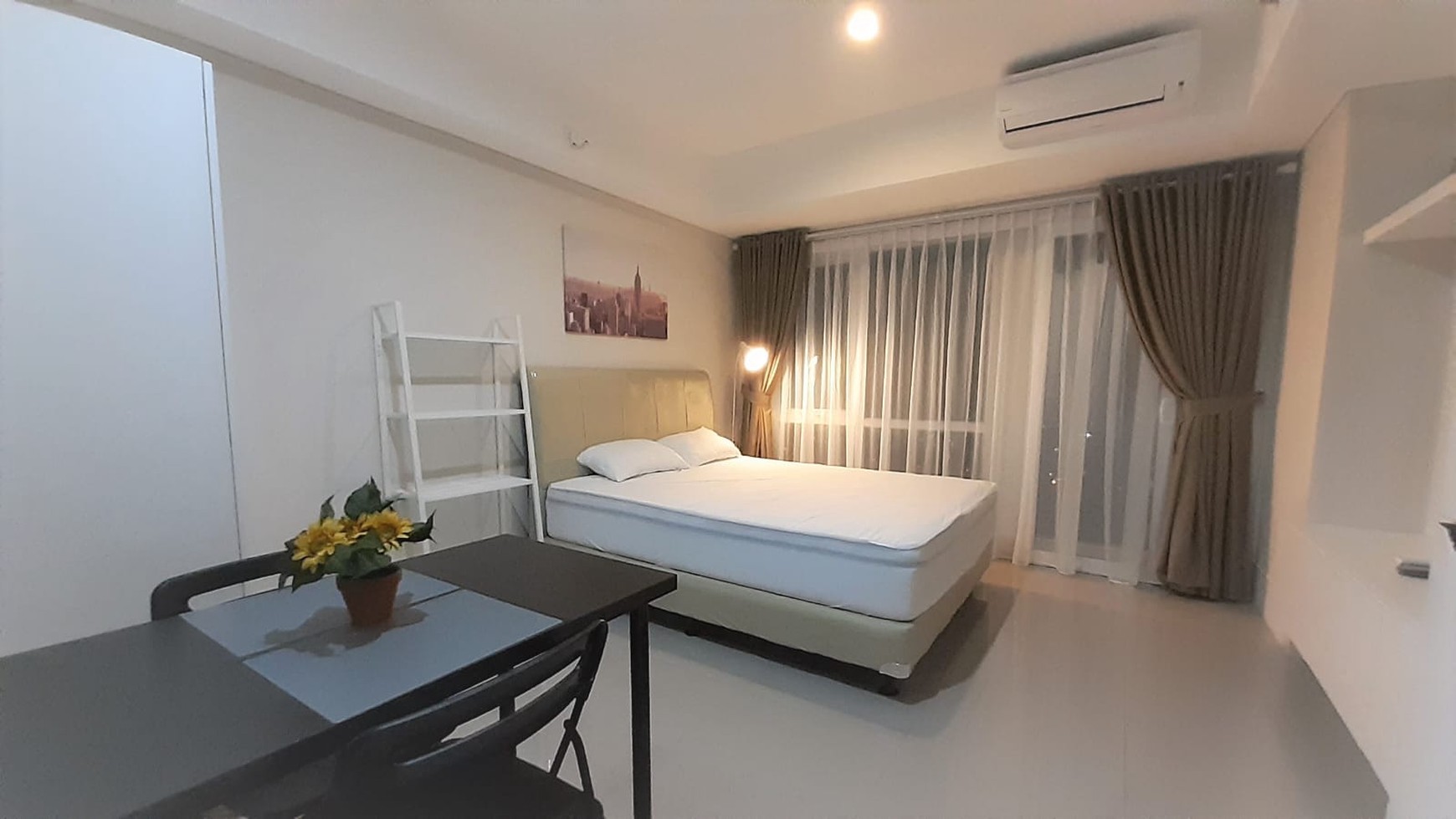 Dijual Apartemen Breeze Bintaro Modern Full Furnished, Fasilitas Lengkap!.