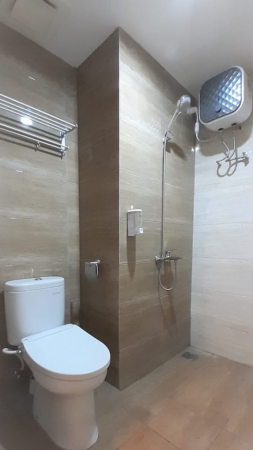 Dijual Apartemen Breeze Bintaro Modern Full Furnished, Fasilitas Lengkap!.