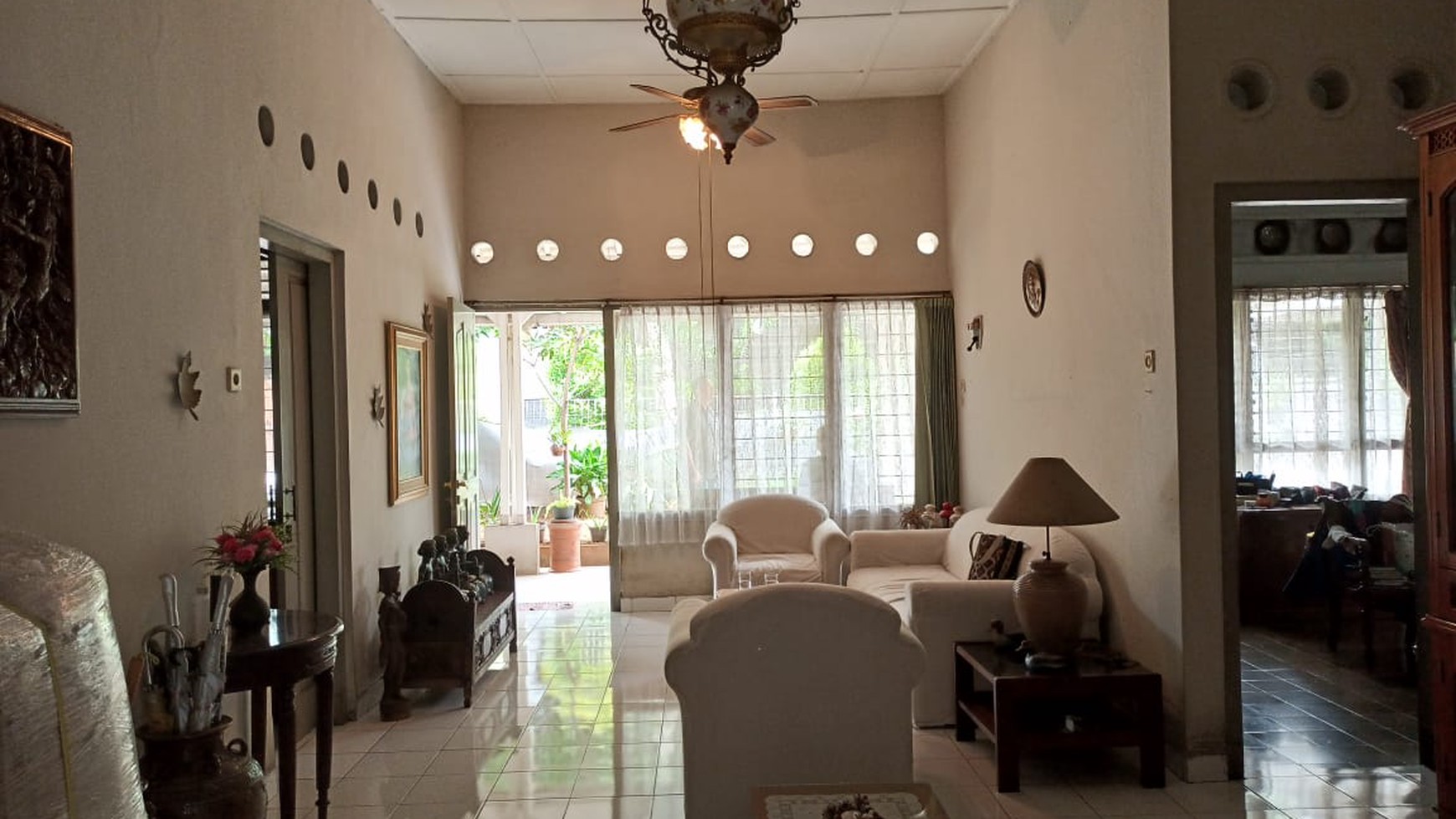 RUMAH LAMA, HARGA DIBAWAH NJOP di area Kalibata (Jl. Raya Pasar Minggu)