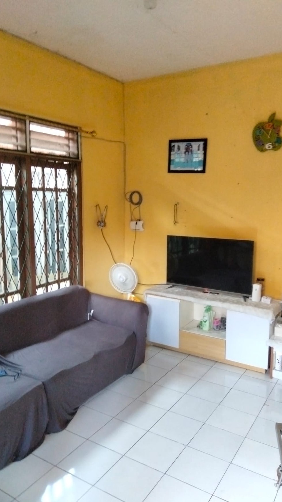 Rumah Bisa Kost Kost an Lokasi Startegis dekat Pabrik di Serpong Utara