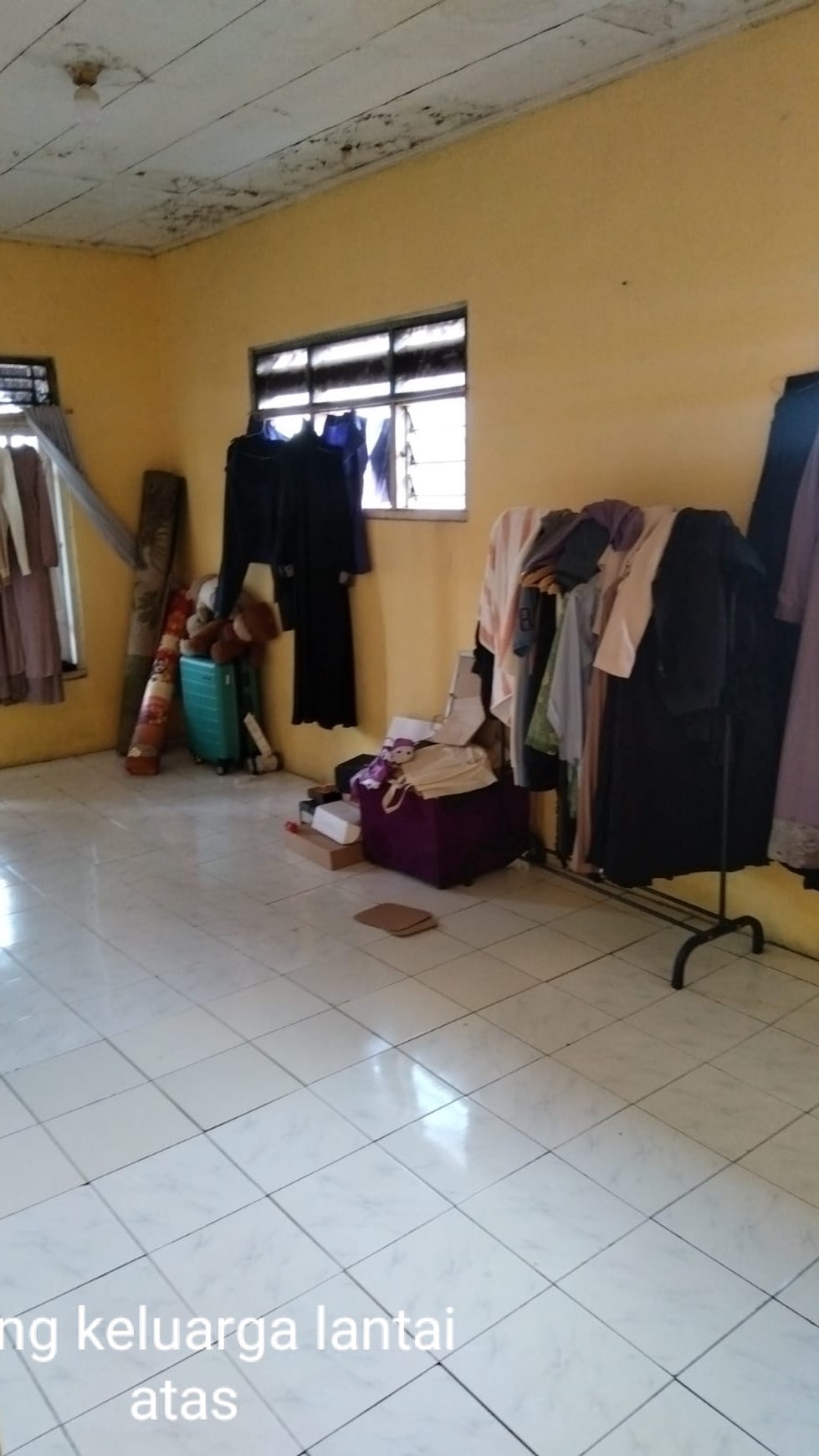 Rumah Bisa Kost Kost an Lokasi Startegis dekat Pabrik di Serpong Utara