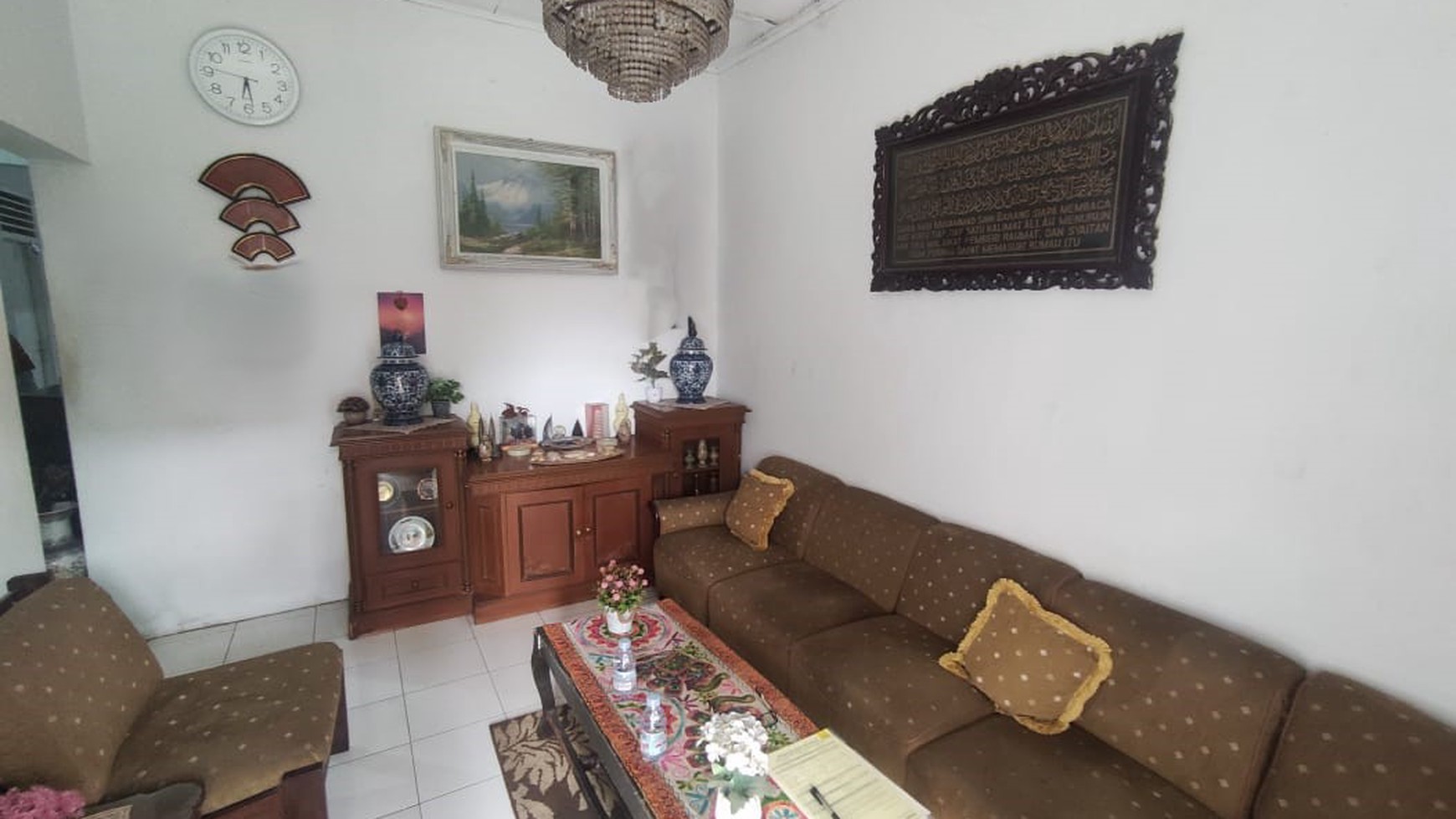 Rumah siap huni , bagus di Perumahan Strategis Karang Tengah, Ciledug