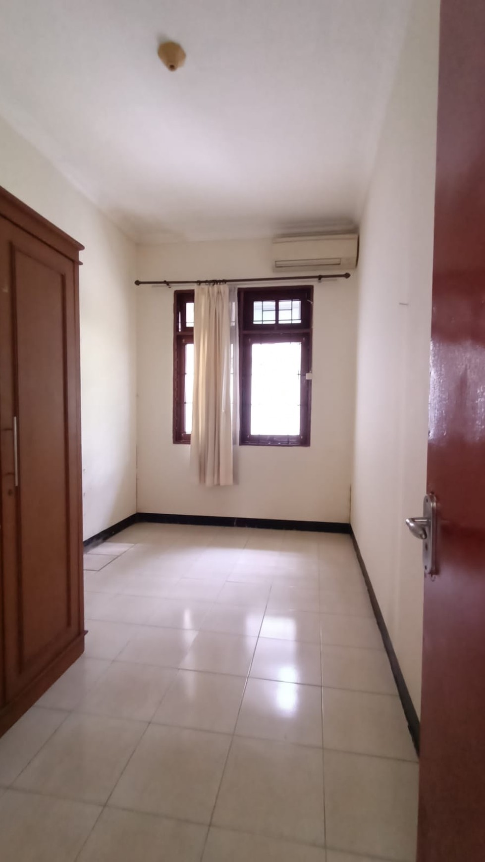Cirendeu Puri Cirendeu Rumah 1 Lantai Berhalaman Belakang Luas