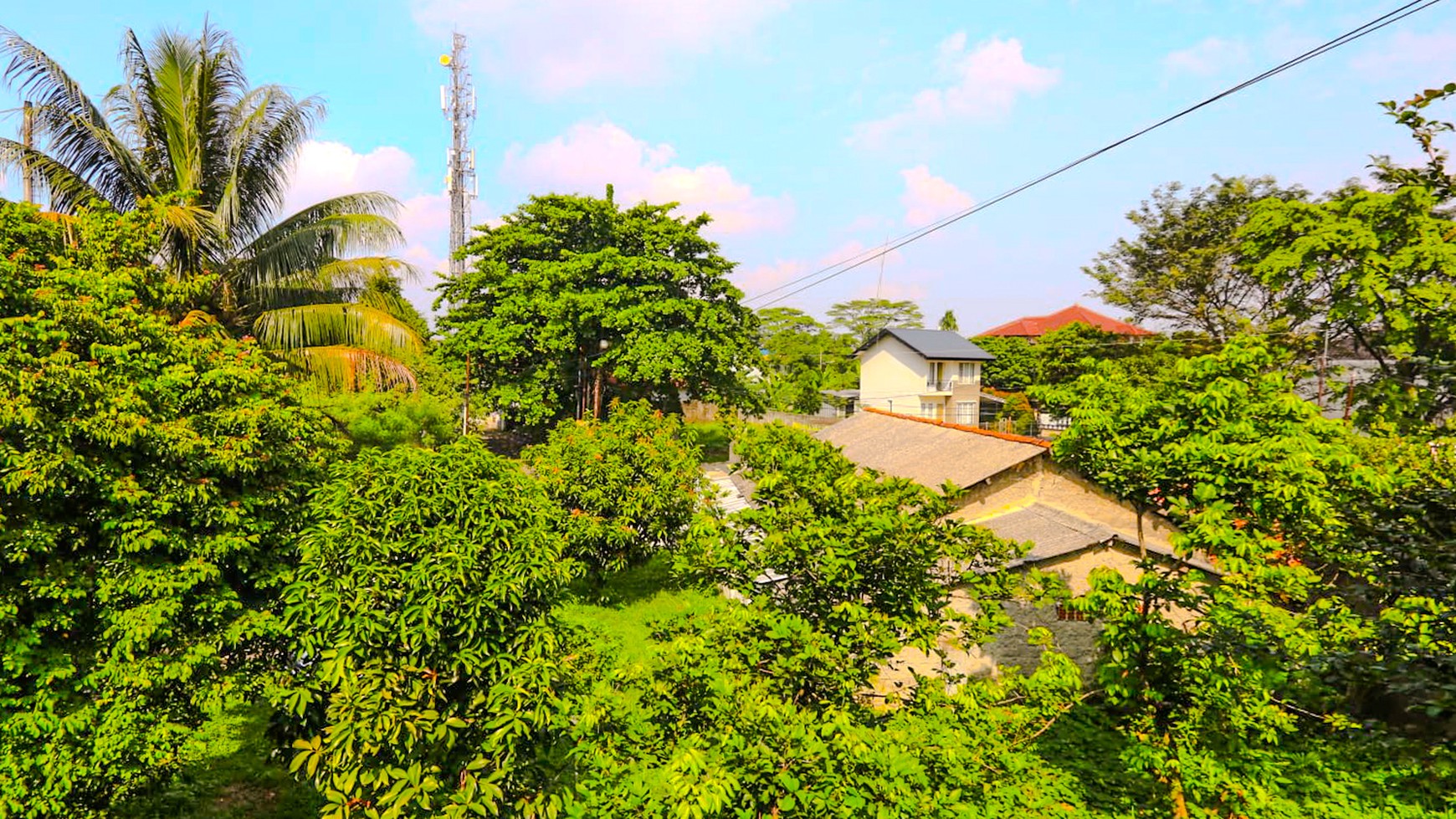 RUMAH VILLA SUASANA ASRI DAN SEJUK DI CIMANDALA BOGOR, COCOK UNTUK  VILLA PERISTIRAHATAN