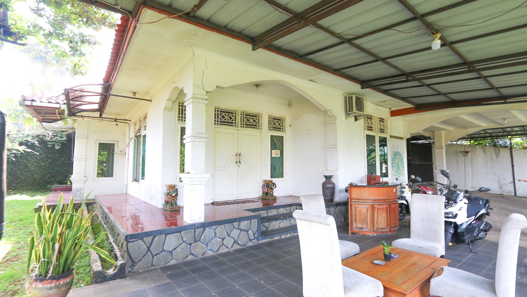 RUMAH VILLA SUASANA ASRI DAN SEJUK DI CIMANDALA BOGOR, COCOK UNTUK  VILLA PERISTIRAHATAN.