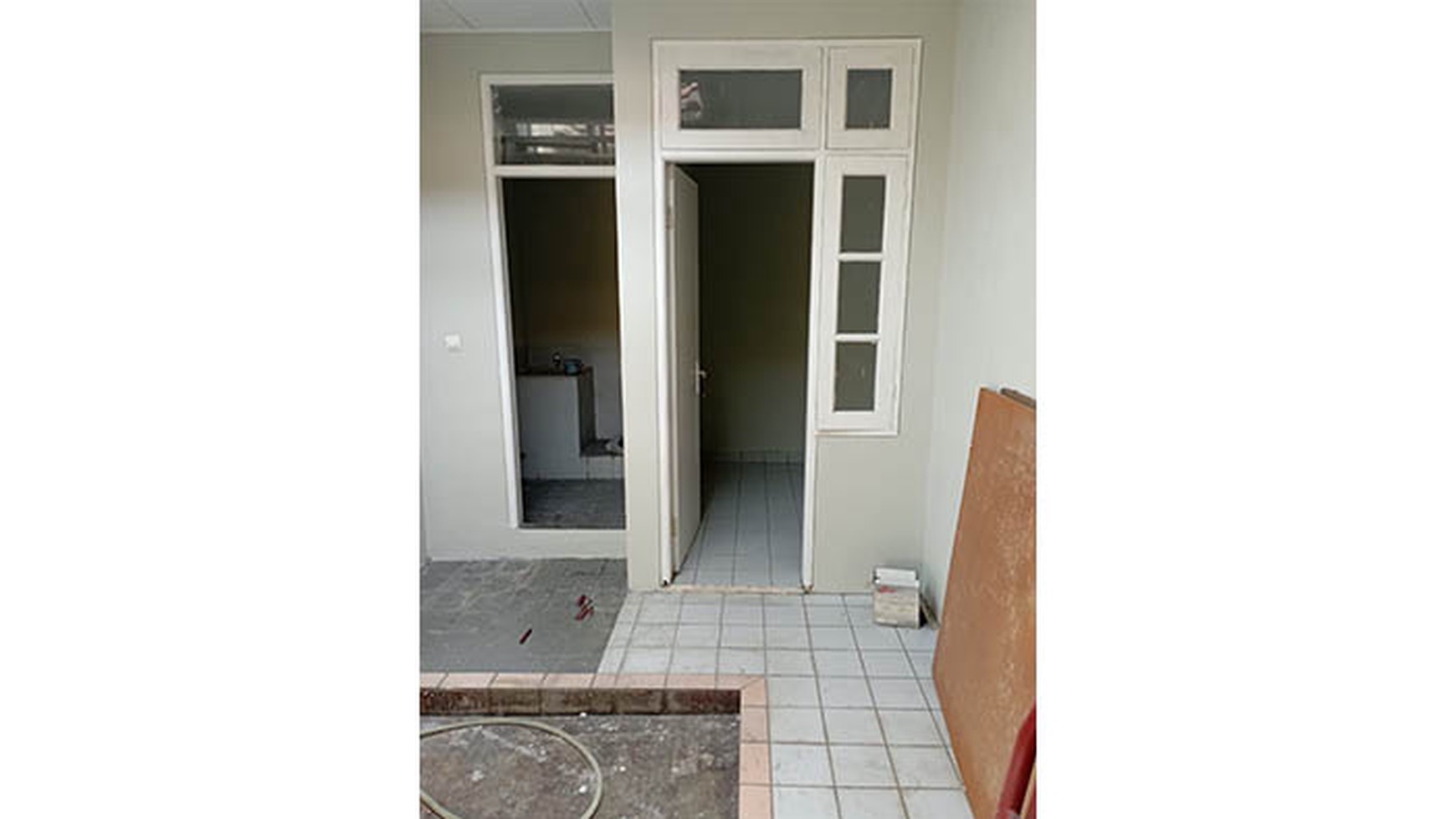 Rumah Hitung Tanah Area Cipete