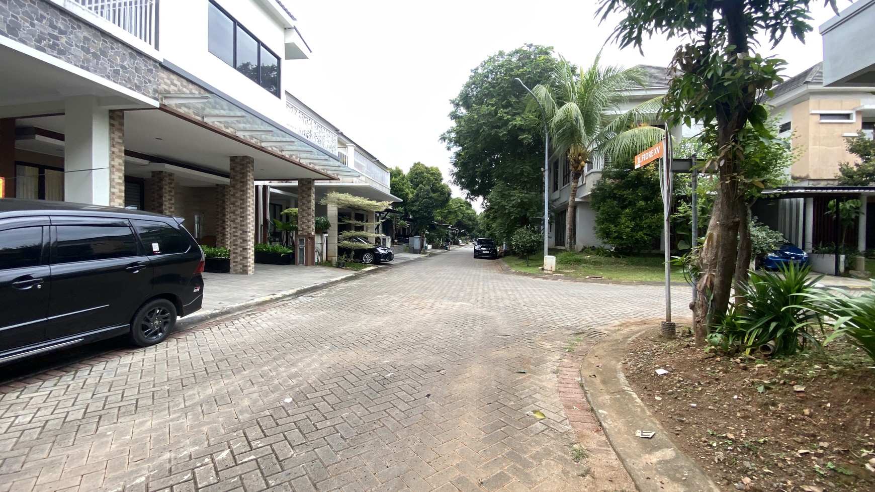 RUMAH BARU DALAM CLUSTER DISCOVERY FIORE, BINTARO, TANGERANG SELATAN