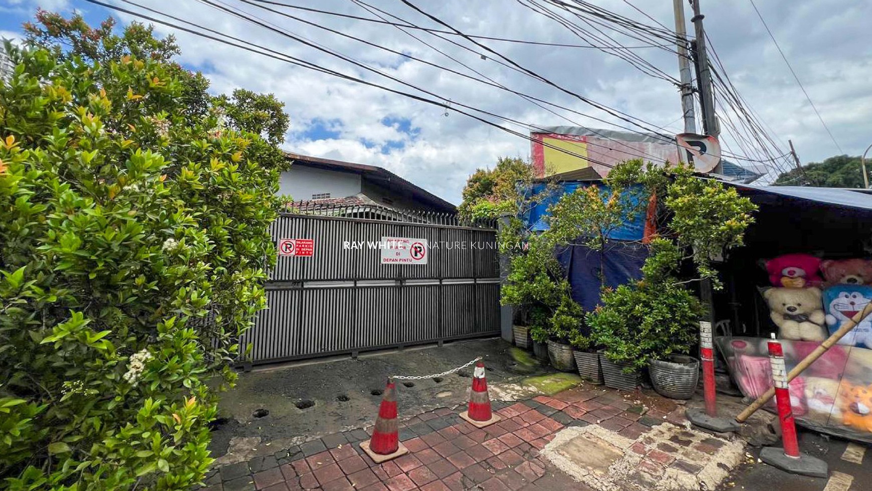 Rumah Hitung Tanah Area Cipete