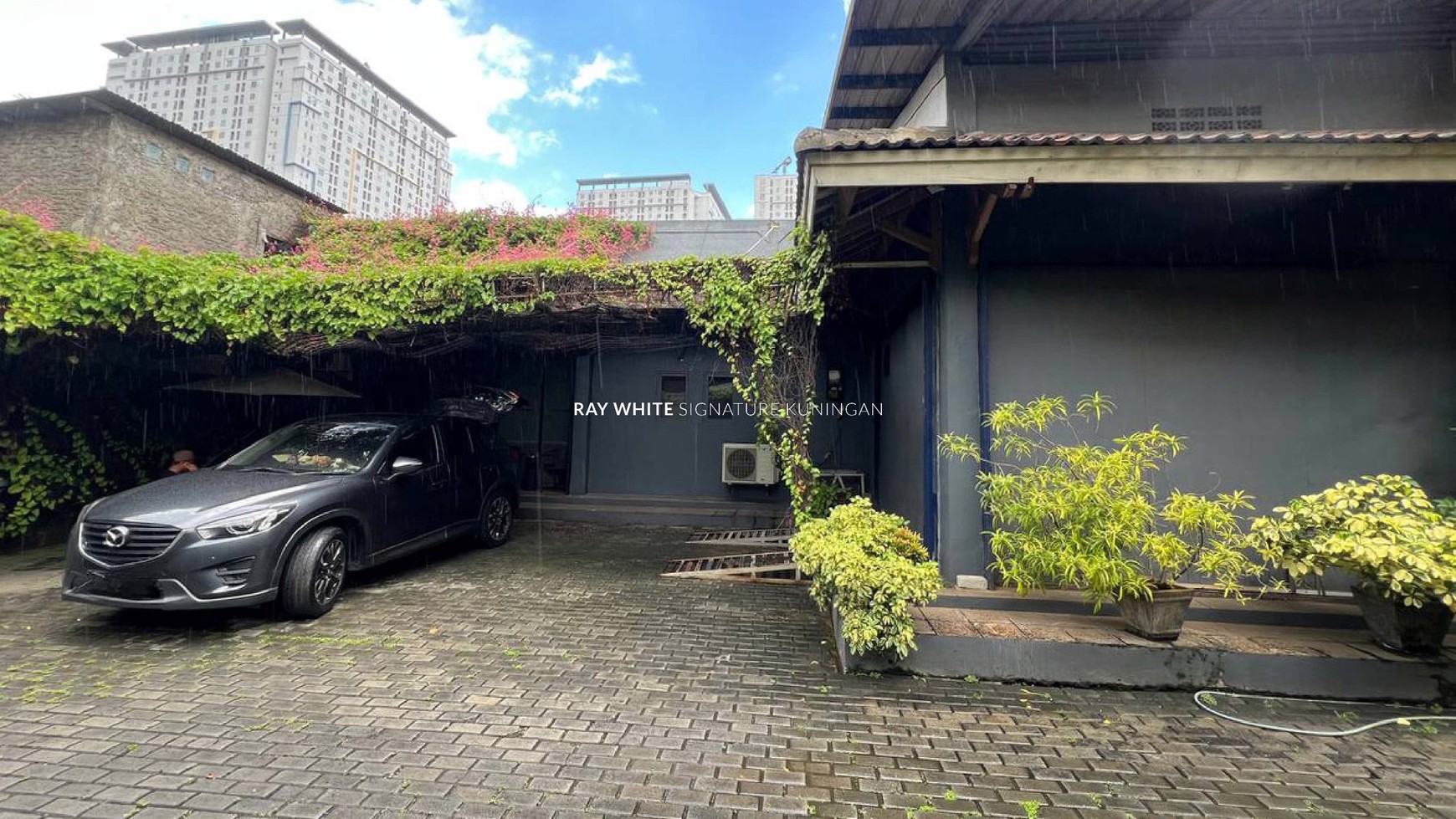 Rumah Hitung Tanah Area Cipete