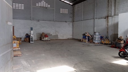 Gudang Murah siap usaha di Bsd Taman Tekno