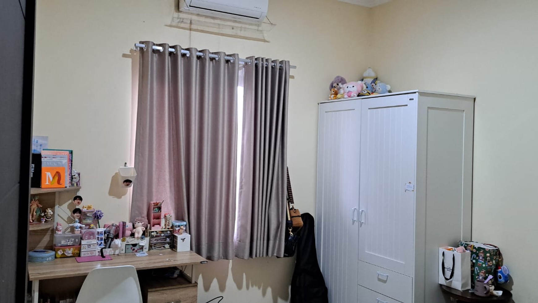 Turun Harga Rumah Mandiri Anggrek Loka BSD city