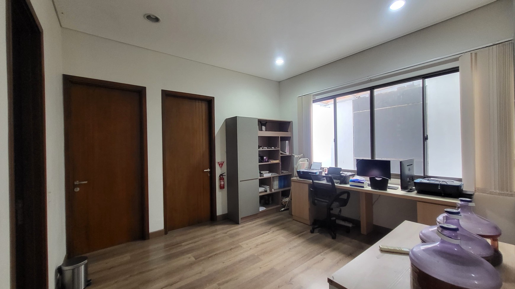 Turun harga Rumah minimalis, full interior di Greenwich BSD City.