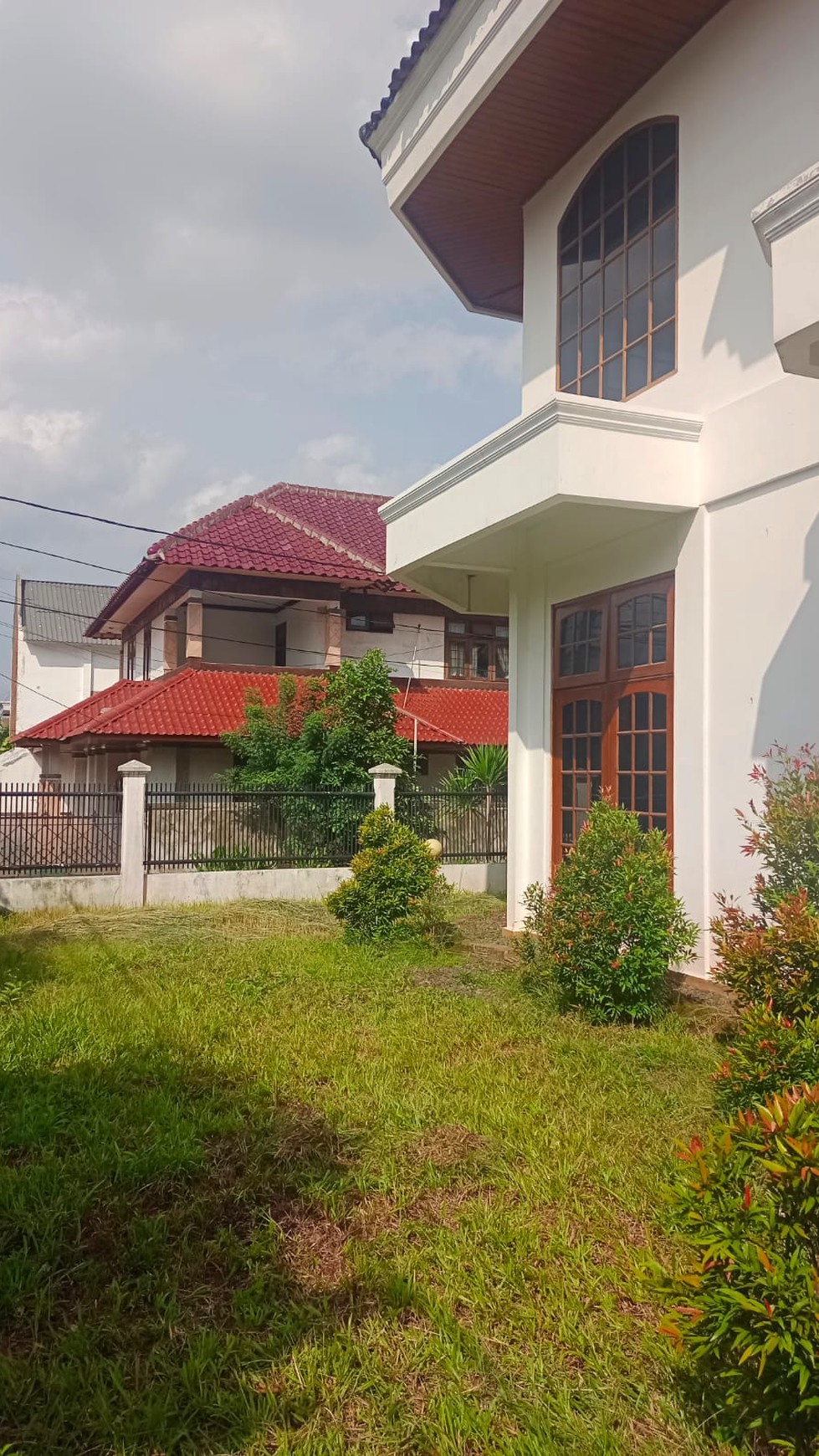 Rumah Kokoh Dijual di Villa Cibubur Indah Jakarta Timur