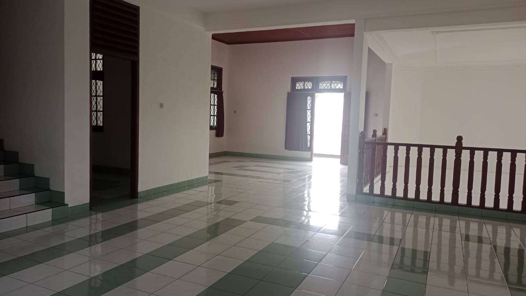 Rumah Kokoh Dijual di Villa Cibubur Indah Jakarta Timur