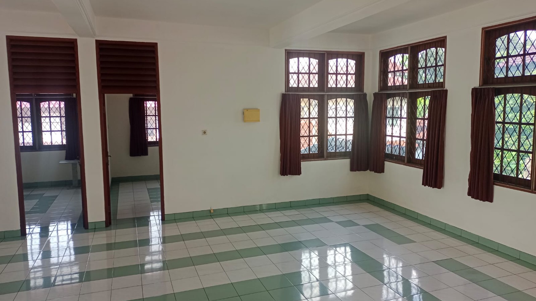 Rumah Kokoh Dijual di Villa Cibubur Indah Jakarta Timur